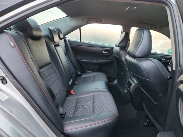 2015 TOYOTA CAMRY