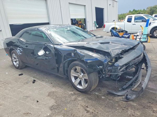 2022 DODGE CHALLENGER