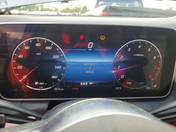 2023 MERCEDES-BENZ GLC