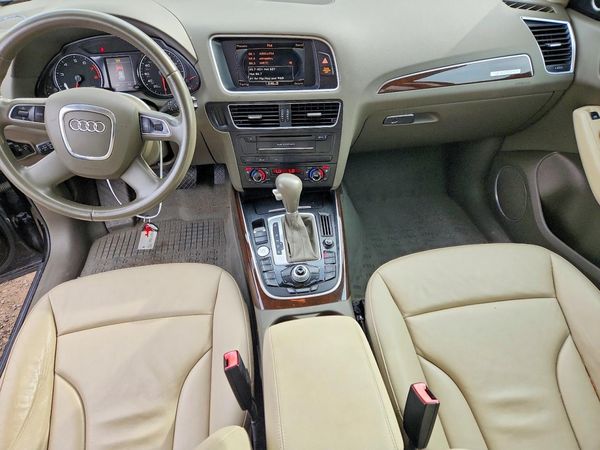 2012 AUDI Q5 Prestige — CKPT
