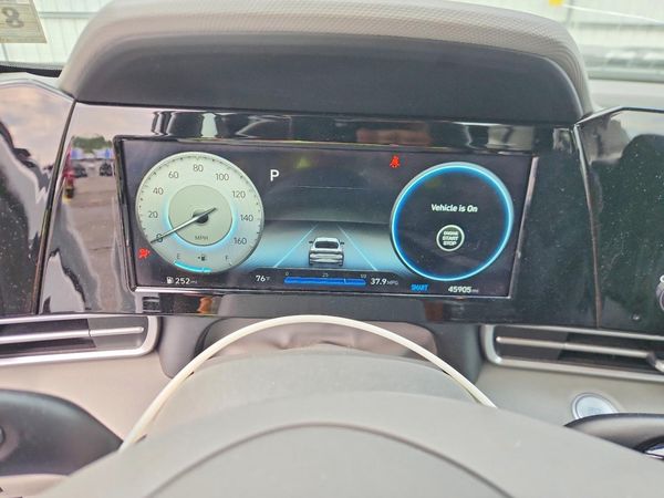 2022 HYUNDAI ELANTRA SEL w/Convenience Pkg