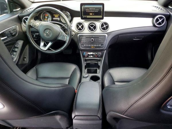 2015 MERCEDES-BENZ CLA CLA250
