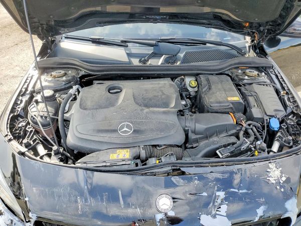 2015 MERCEDES-BENZ CLA CLA250