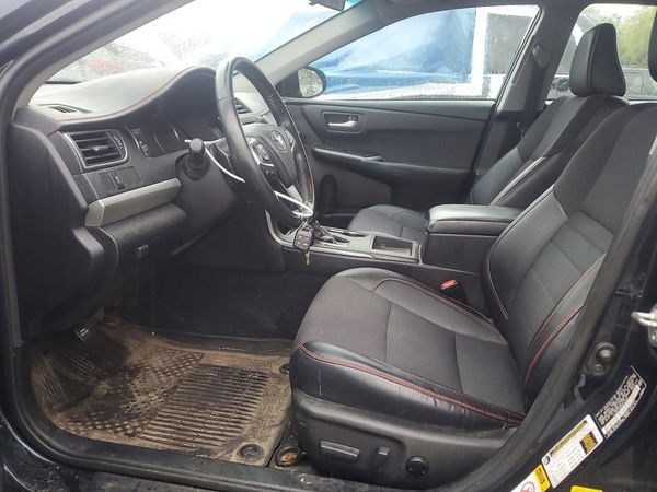 2016 TOYOTA CAMRY