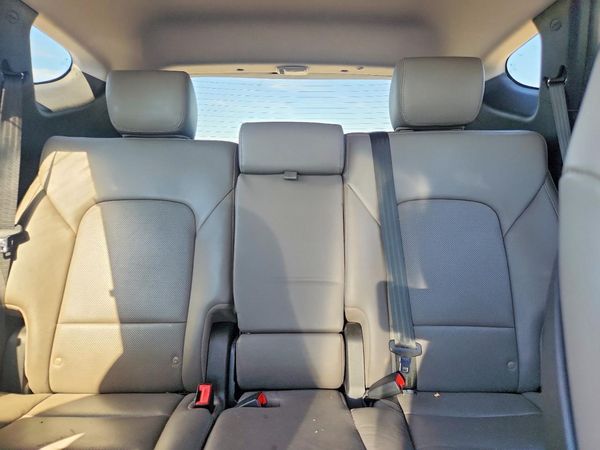 2017 HYUNDAI SANTA FE — SUVN