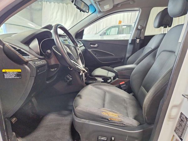 2013 HYUNDAI SANTA FE — DENT