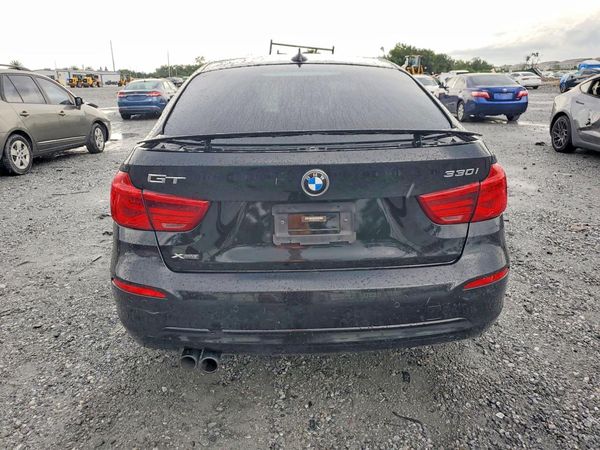 2017 BMW 330 xDrive GT