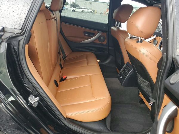 2017 BMW 330 xDrive GT