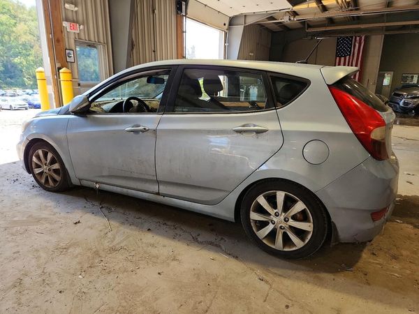 2013 HYUNDAI ACCENT GLS Premium/ SE — DSRA