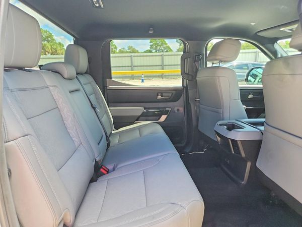 2025 TOYOTA TUNDRA