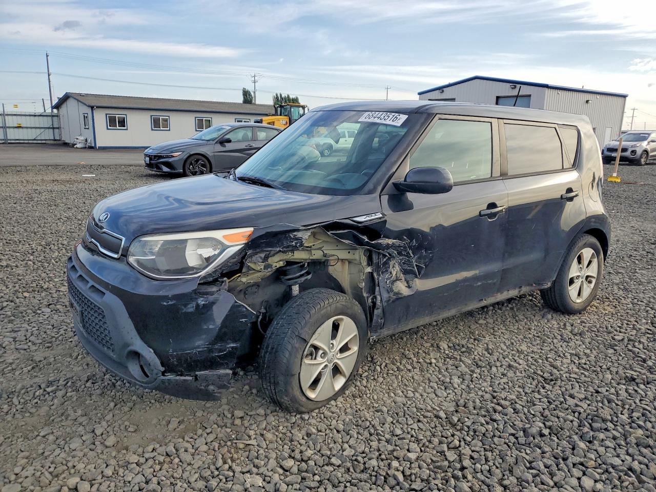 2016 KIA SOUL Plus — Front 3/4