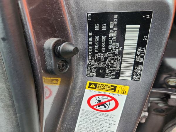 2016 TOYOTA HIGHLANDER Base/Hybrid