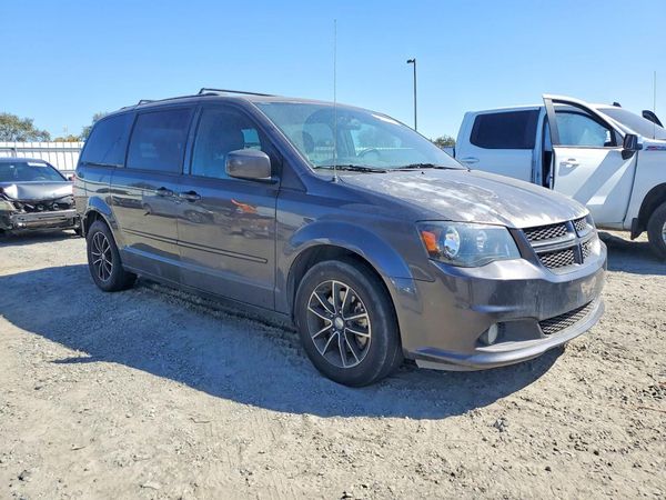 2017 DODGE GRAND CARAVAN GT