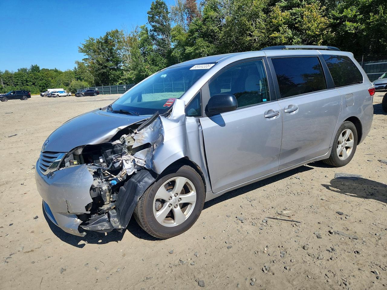 2015 TOYOTA SIENNA