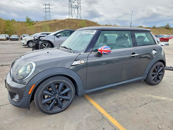 2013 MINI COOPER