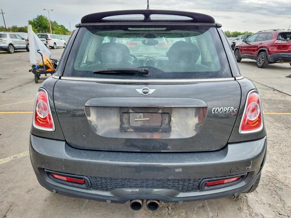2013 MINI COOPER