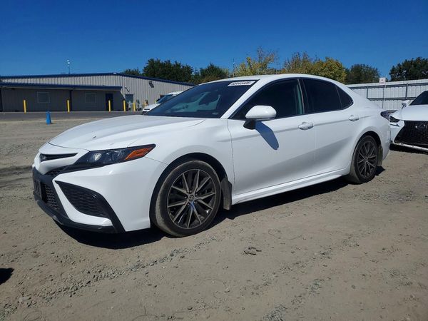2022 TOYOTA CAMRY — DSFA — Front 3/4