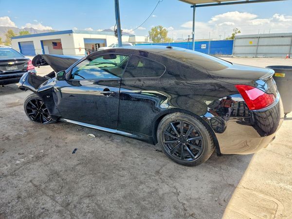 2014 INFINITI Q60
