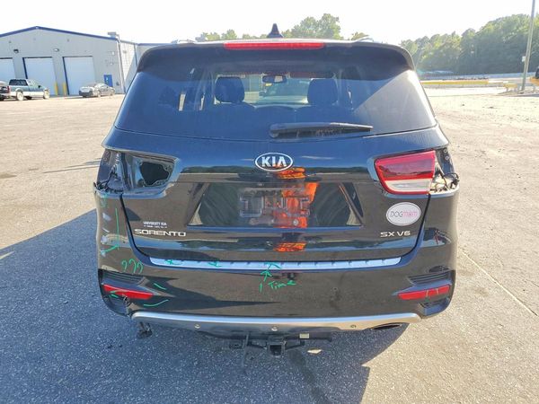 2016 KIA SORENTO