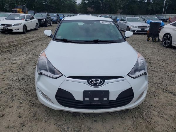 2017 HYUNDAI VELOSTER