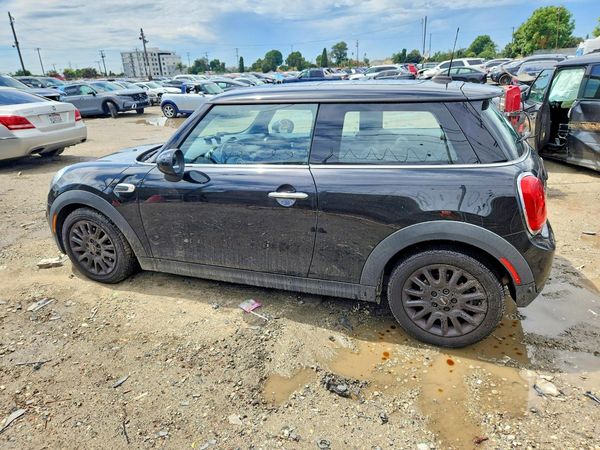 2016 MINI COOPER
