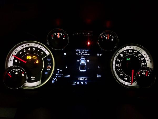 2015 RAM 1500 SPORT REG CAB 4X4