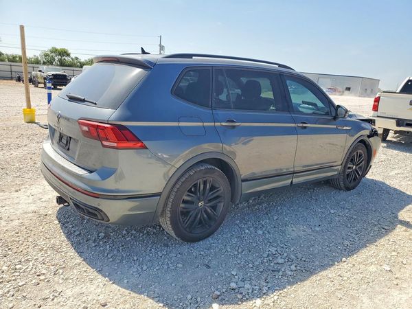 2022 VOLKSWAGEN TIGUAN SE R-Line Black