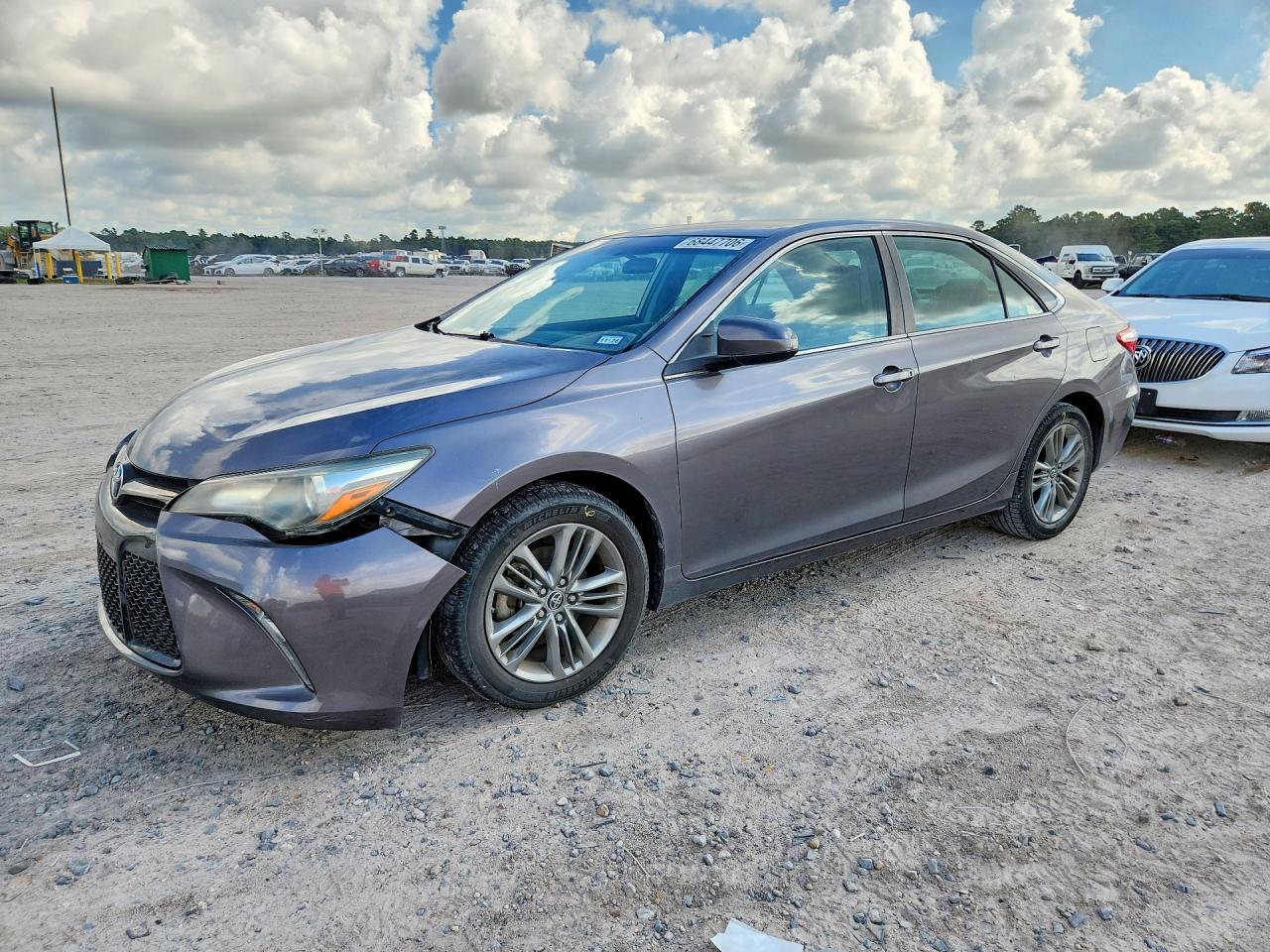 2016 TOYOTA CAMRY