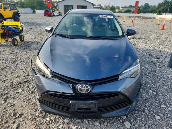 2017 TOYOTA COROLLA