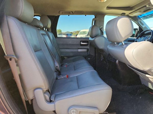 2017 TOYOTA SEQUOIA