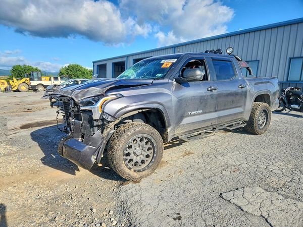 2024 TOYOTA TUNDRA — DSFA — Front 3/4