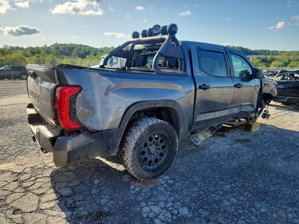 2024 TOYOTA TUNDRA SR5 — PSRA