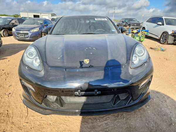 2012 PORSCHE PANAMERA S (2WD), 4S (4WD)