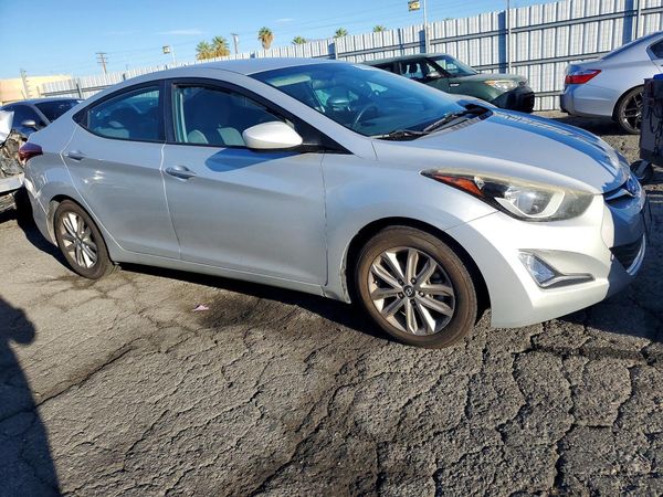 2015 HYUNDAI ELANTRA GLS(Middle)