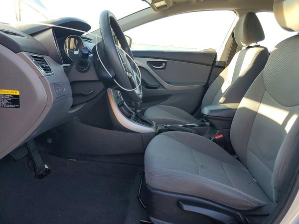 2015 HYUNDAI ELANTRA GLS(Middle)