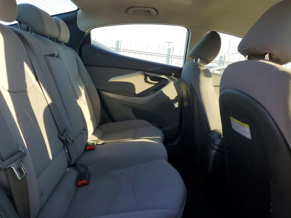 2015 HYUNDAI ELANTRA GLS(Middle)