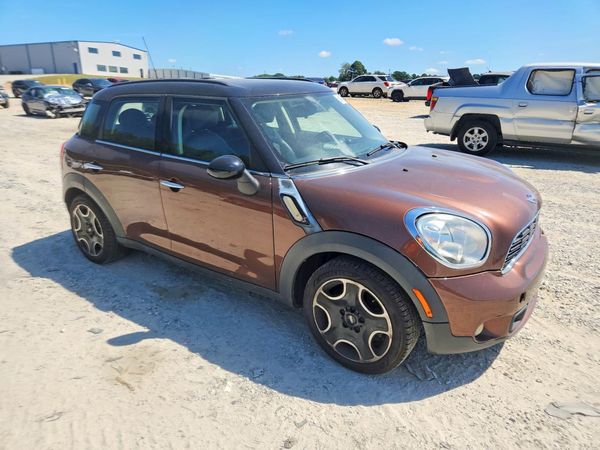 2014 MINI COOPER