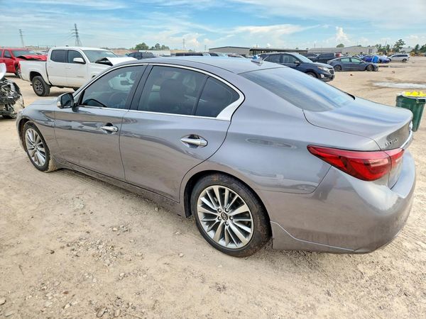 2023 INFINITI Q50