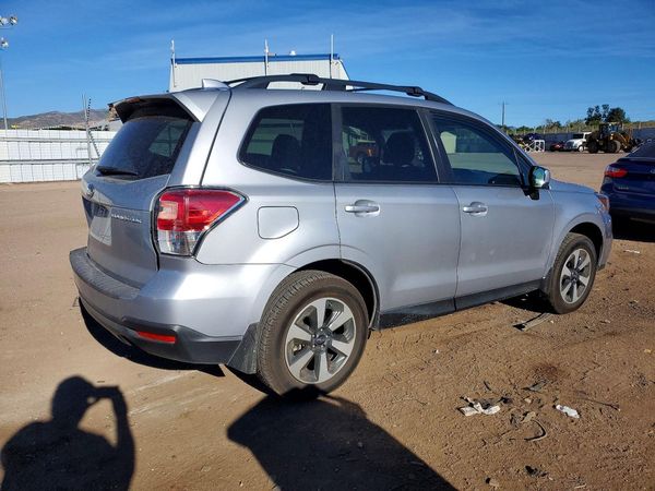 2018 SUBARU FORESTER Premium+CWP