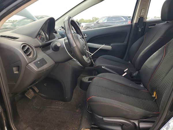 2014 MAZDA 2 Touring/GS — DENT