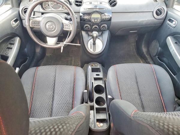 2014 MAZDA 2 Touring/GS — CKPT