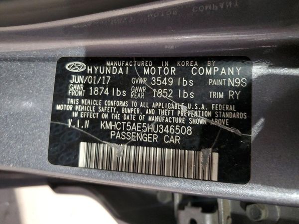 2017 HYUNDAI ELANTRA