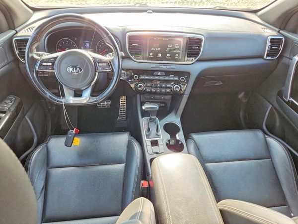 2021 KIA SPORTAGE