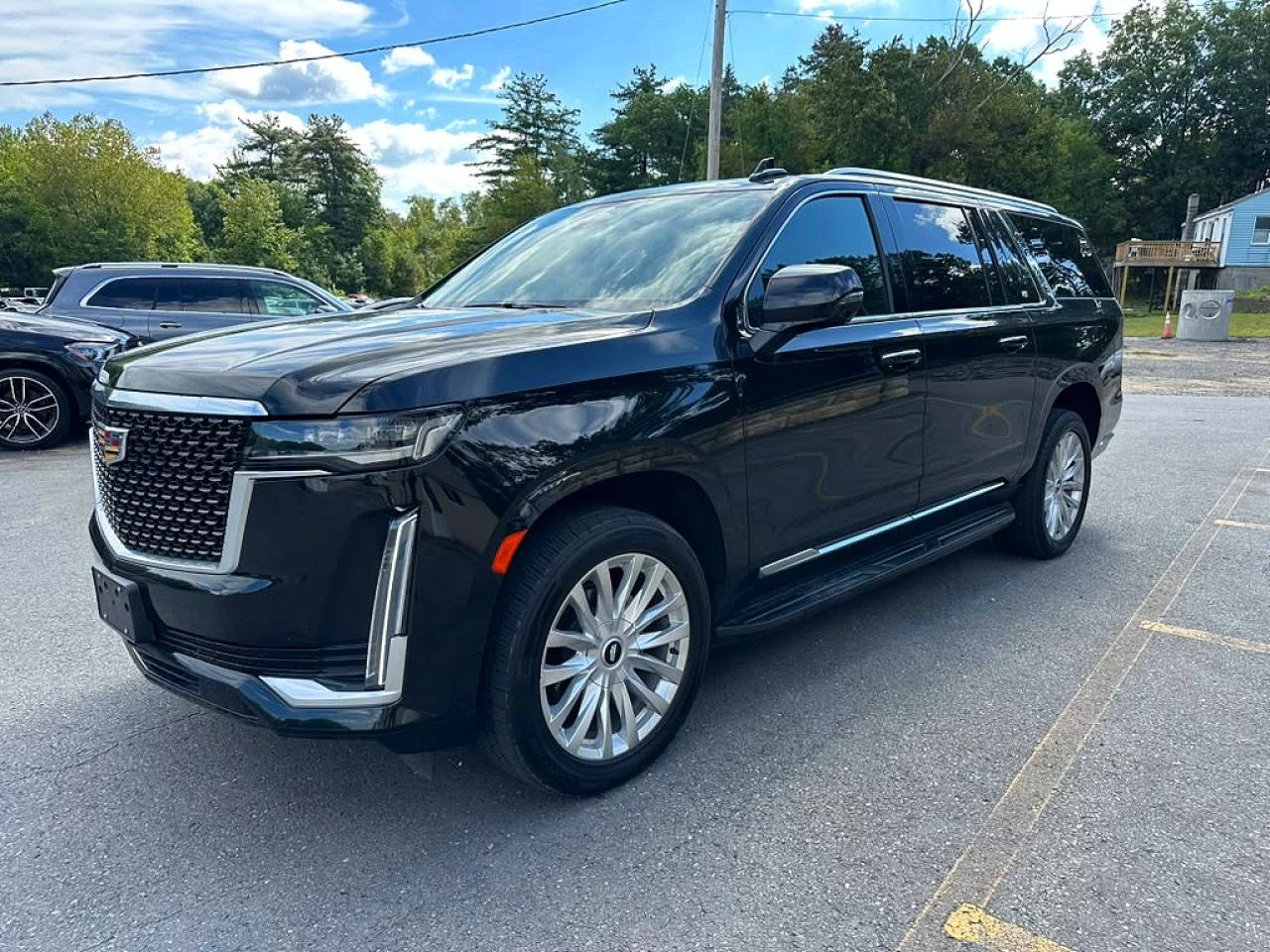 2024 CADILLAC ESCALADE Luxury