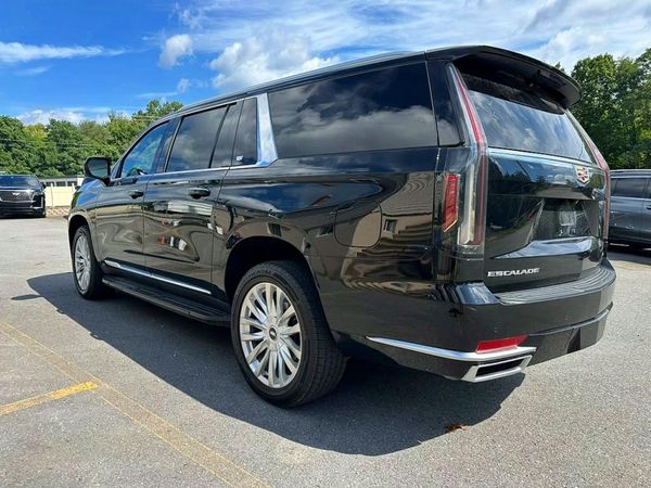 2024 CADILLAC ESCALADE Luxury