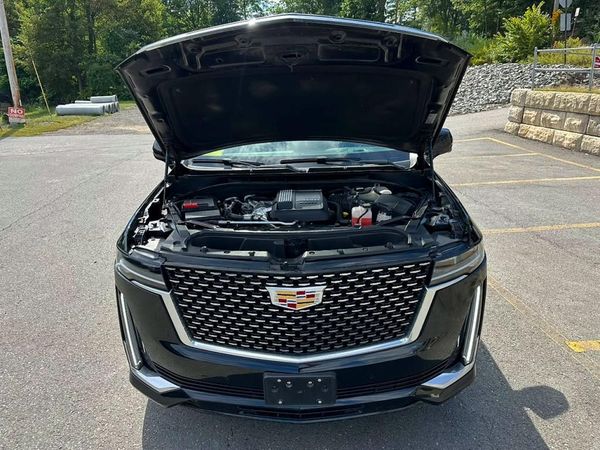 2024 CADILLAC ESCALADE Luxury