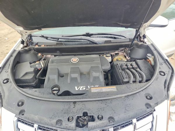 2013 CADILLAC SRX Luxury