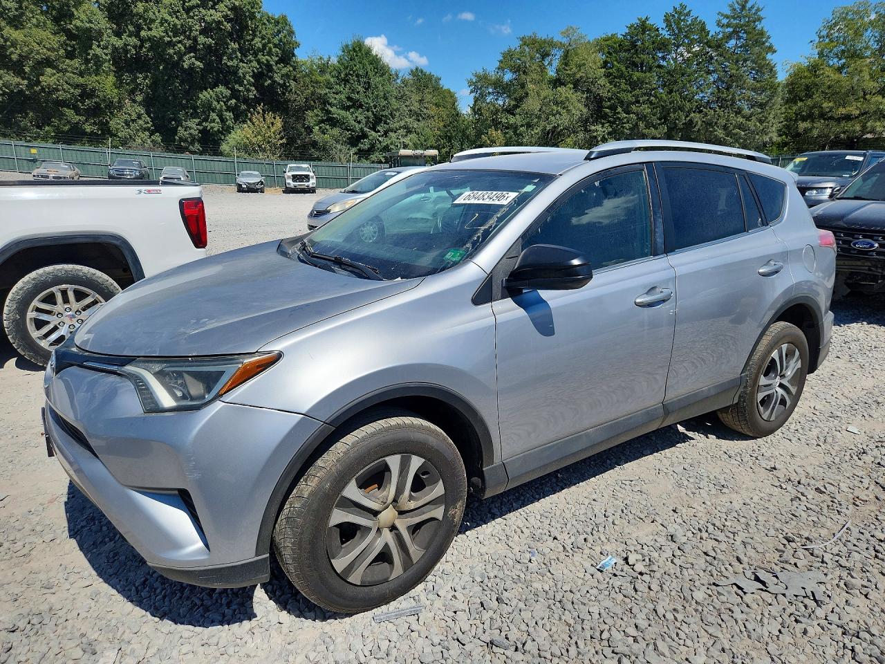 2016 TOYOTA RAV4 LE (X Grade) — Front 3/4