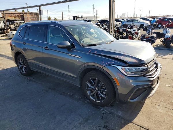 2023 VOLKSWAGEN TIGUAN SE