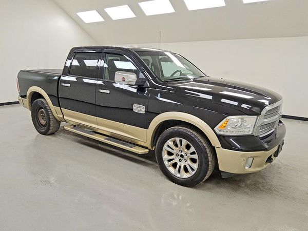 2013 RAM 1500 Longhorn — Passenger 3/4